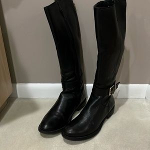 Steve Madden versatile LEATHER riding boots•Size 8.5M•Zip•Gold accents